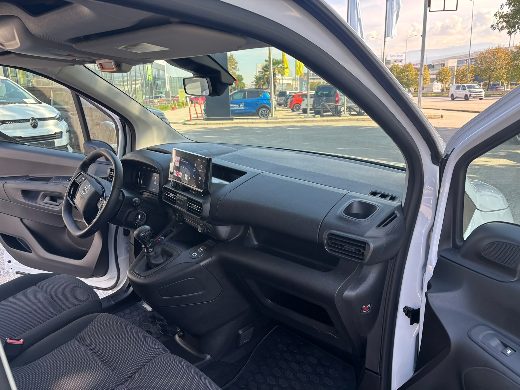Opel Combo 1.5 D Ultimate XL fotoğraf 14