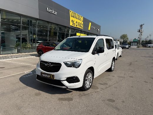Opel Combo Life 1.5 D Ultimate fotoğraf 8