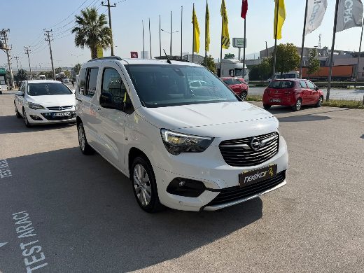 2023 Opel Combo Life 1.5 D Ultimate