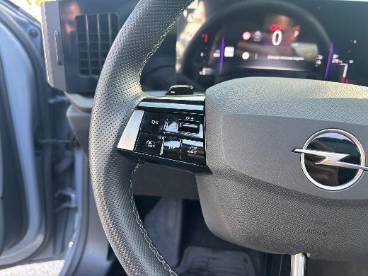 Opel Astra 1.5 D GS fotoğraf 3