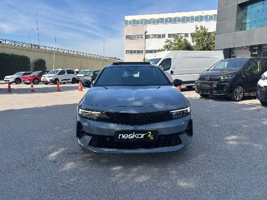 Opel Astra 1.5 D GS fotoğraf 9