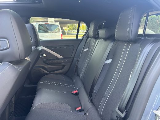 Opel Astra 1.5 D GS fotoğraf 17