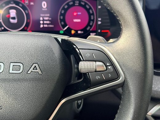 Škoda Octavia 1.5 TSI Elite fotoğraf 20