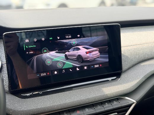 Škoda Octavia 1.5 TSI Elite fotoğraf 26