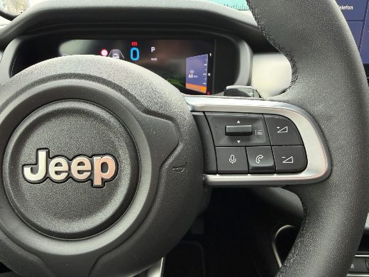 Jeep Avenger 1.2 Summit fotoğraf 9