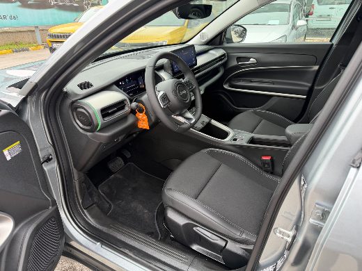 Jeep Avenger 1.2 Summit fotoğraf 12