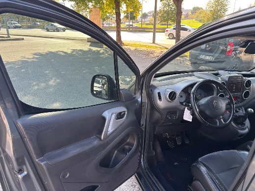 Citroën Berlingo 1.6 HDi Selection fotoğraf 5