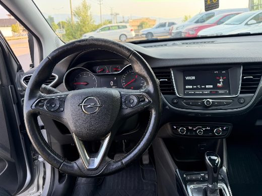 Opel Crossland 1.2 T Elegance fotoğraf 11