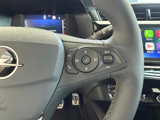 Opel Corsa-e GS fotoğraf 9