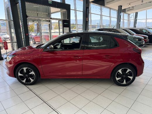 Opel Corsa-e GS fotoğraf 16