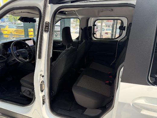 Ford Tourneo Courier 1.0 EcoBoost Deluxe fotoğraf 2