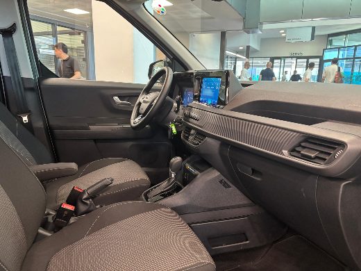 Ford Tourneo Courier 1.0 EcoBoost Deluxe fotoğraf 26