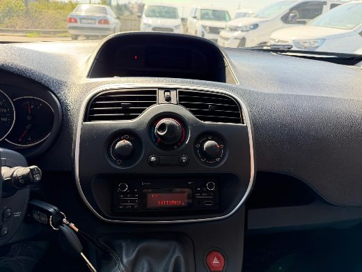 Renault Kangoo Multix 1.5 dCi Touch fotoğraf 18